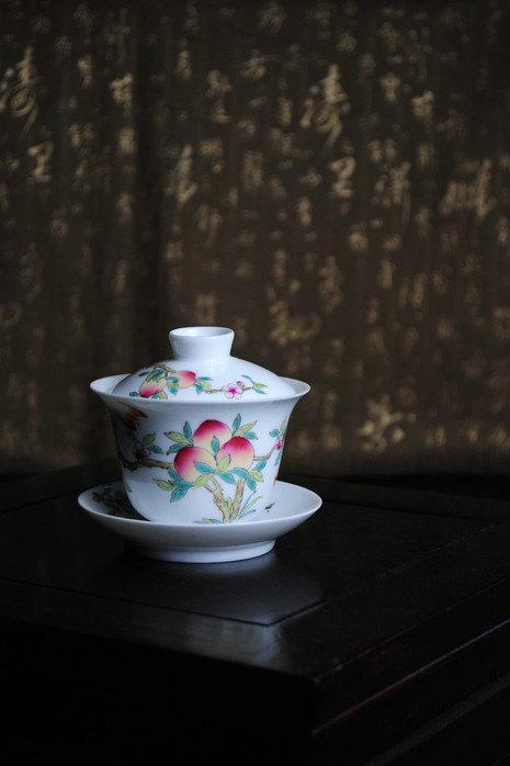 1 Hand-Painting Famille Rose Porcelain Gaiwan/Tea Bowls Chinese Famille Rose Porcelain Porcelain Tea Set Chinese Style Ceramic Teaware 