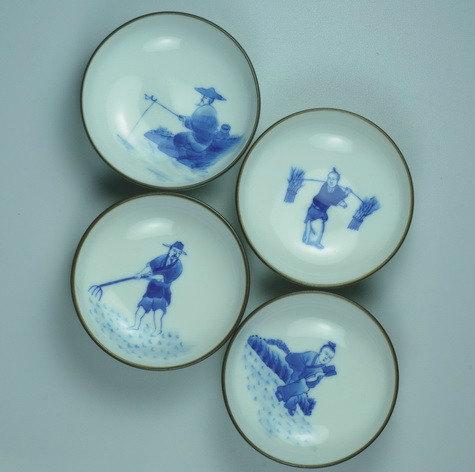 4 Hand-Painting Flowers Pattern Blue And White Ceramic Tea Cup Chinese Blue And White Porcelain Tea Set Chinese Style Ceramic Teaware 